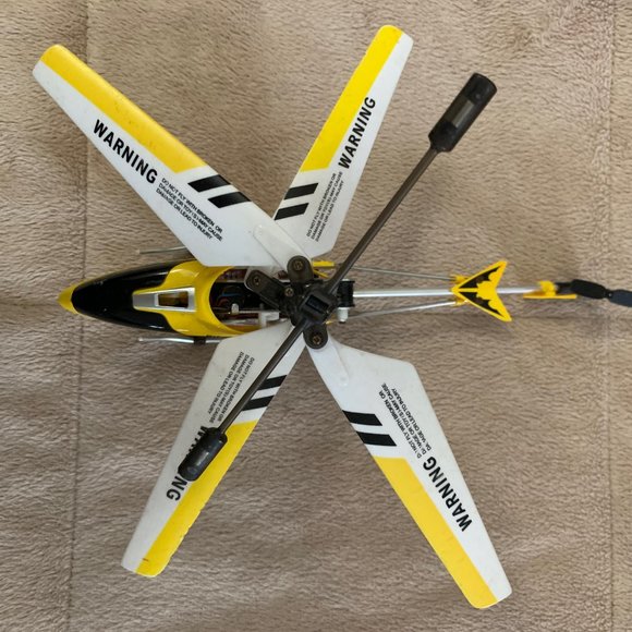 Yellow Yiboo R/C Helicopter w/Remote - UJ4703 - Picture 5 of 10
